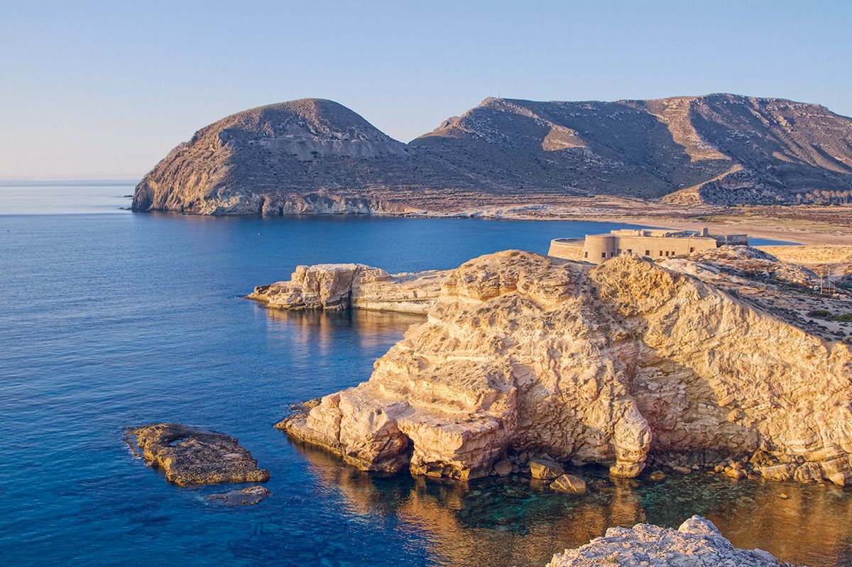 Una imagen de El Playazo de Rodalquilar